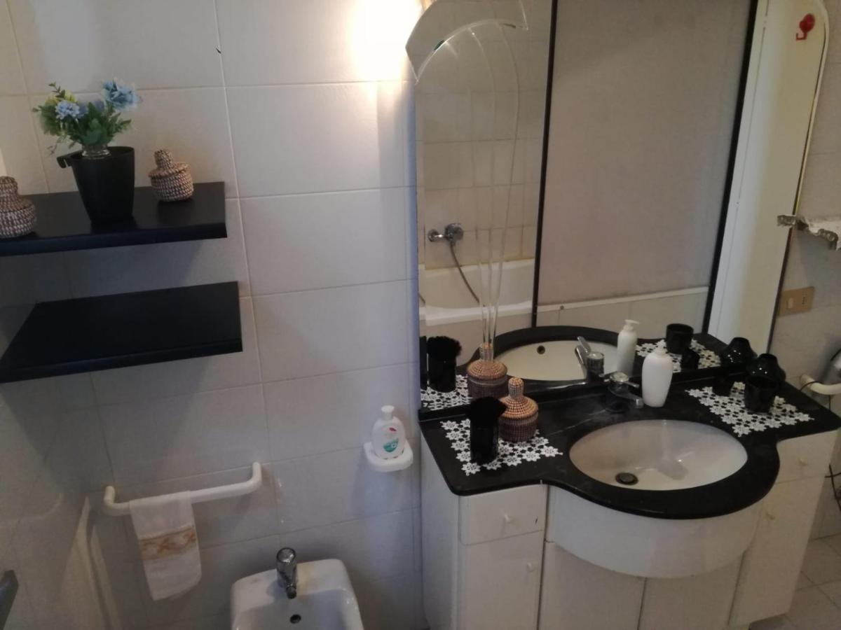 Hause Megghi Apartman Gambassi Terme Kültér fotó