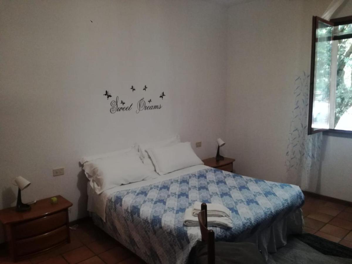 Hause Megghi Apartman Gambassi Terme Kültér fotó